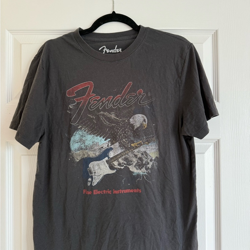 OPEN TO OFFERS!!! Fender Charcoal Graphic Tee with Eagle & Guitar